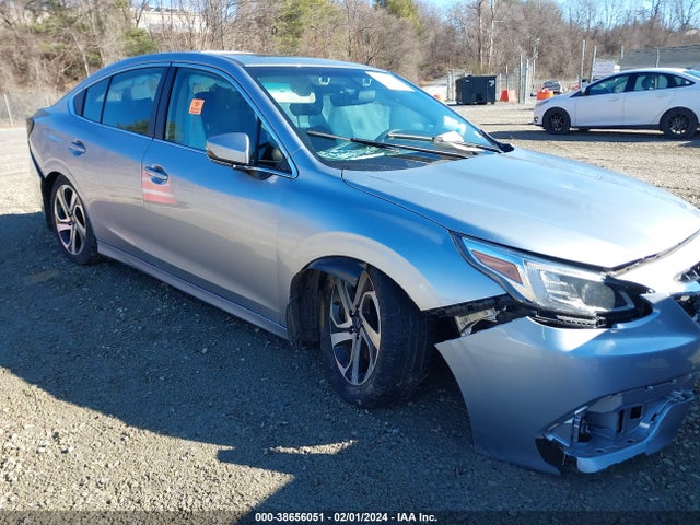 Subaru Legacy Limited 2022 4S3BWAN67N3015014 Image 1