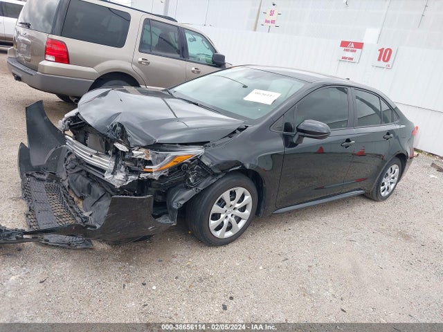 Toyota COROLLA LE 2022 5YFEPMAE2NP314944 Image 2