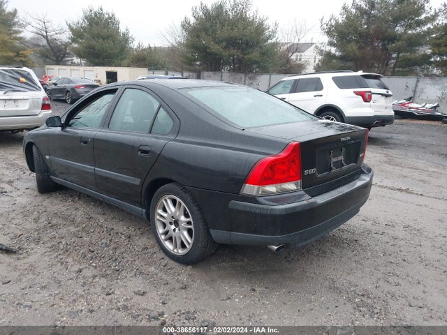 2004 VOLVO S60 2.5T VIN: YV1RS59V142343000