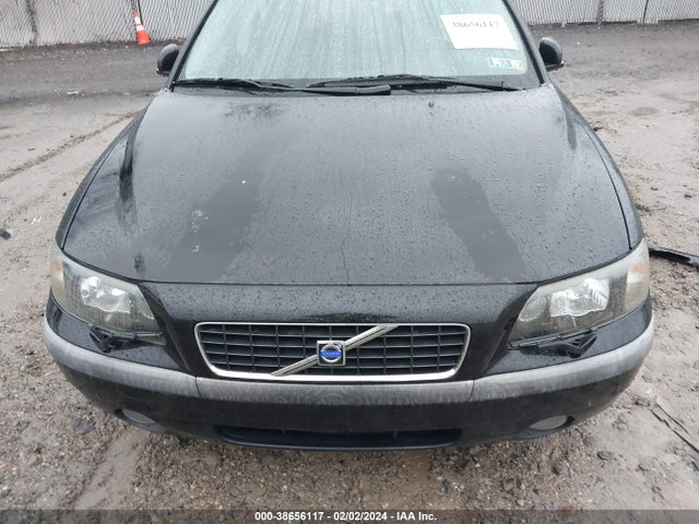 2004 VOLVO S60 2.5T VIN: YV1RS59V142343000