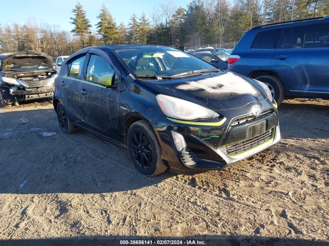 2016 JTDKDTB37G1115687 main image