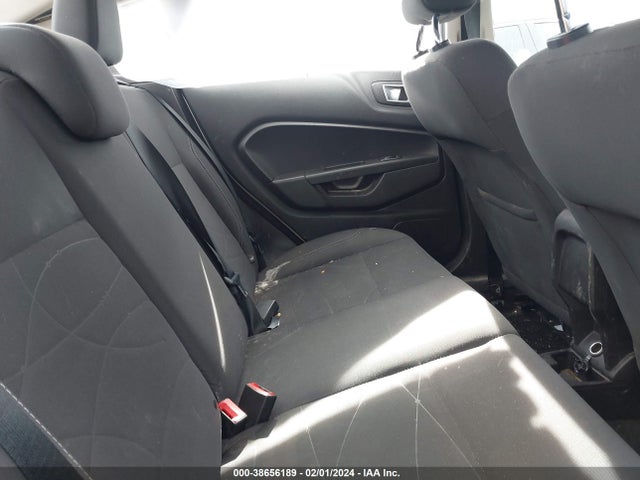 Ford FIESTA SE 2016 3FADP4BJ6GM180589 Image 8