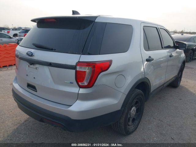 2017 FORD UTILITY POLICE INTERCEPTOR 1FM5K8AR4HGA17331 Photo 3
