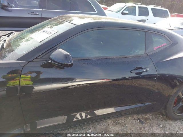 Chevrolet Camaro 1lt 2017 1G1FB1RX4H0190884 Image 14