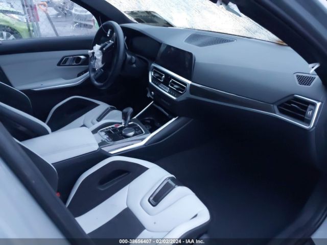 2022 BMW M3 WBS43AY08NFN08667 Photo 4