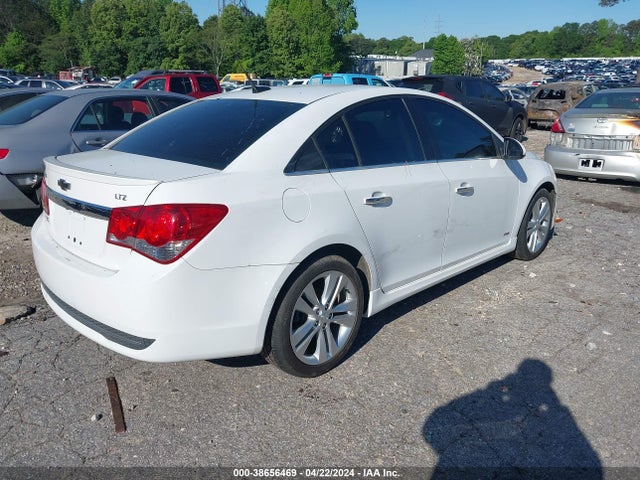 Chevrolet CRUZE LTZ 2014 1G1PG5SB2E7405399 Image 4