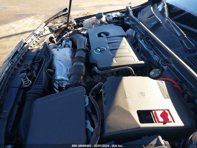 W1K3G4FB8LJ197898 Mercedes-Benz A 220 4matic