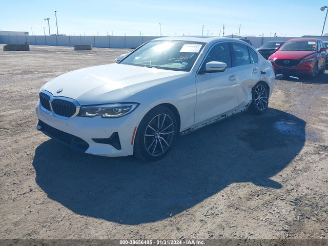 BMW 330I 2020 3MW5R1J09L8B12139 Image 2