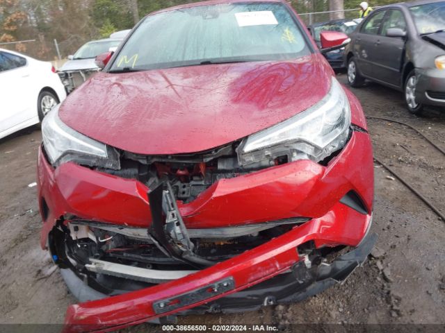 NMTKHMBX7JR053651 Toyota C-hr Xle Premium