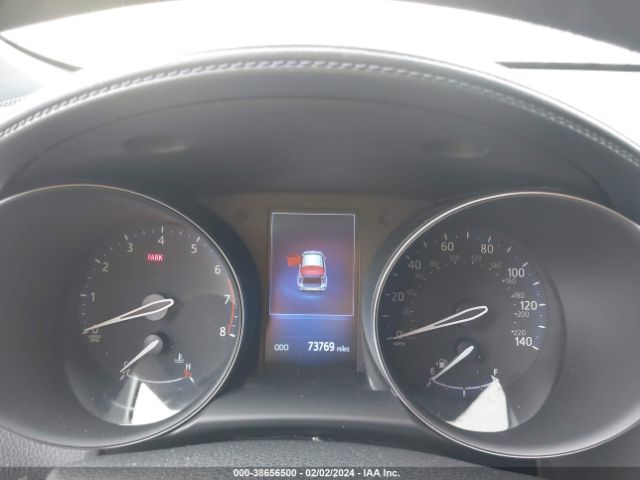 NMTKHMBX7JR053651 Toyota C-hr Xle Premium