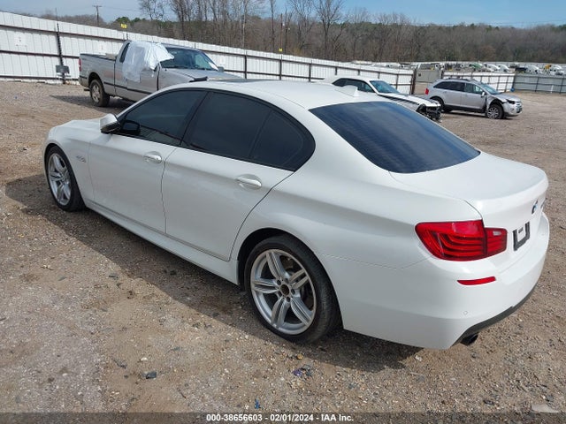 BMW 535i 2016 WBA5B1C56GG130456 Image 3