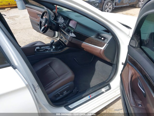 BMW 535i 2016 WBA5B1C56GG130456 Image 5