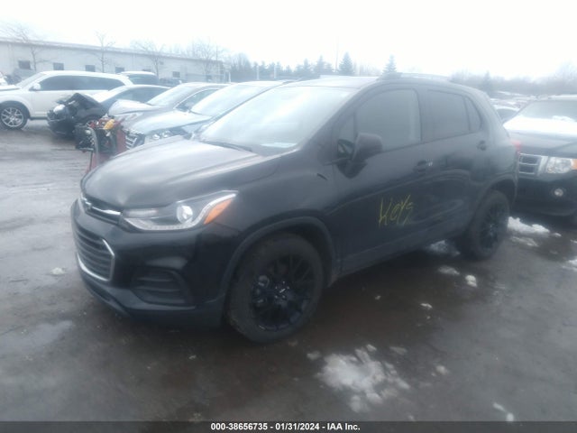 Chevrolet Trax Awd Lt 2022 KL7CJPSM0NB569216 Image 2