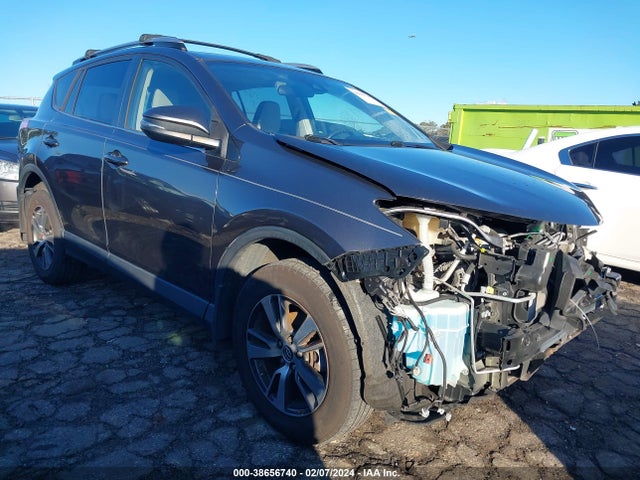 Toyota Rav4 Xle 2018 JTMRFREV8JD248179 main image