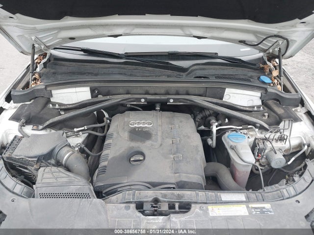Audi Q5 2.0t Premium 2015 WA1LFAFPXFA115580 Image 10