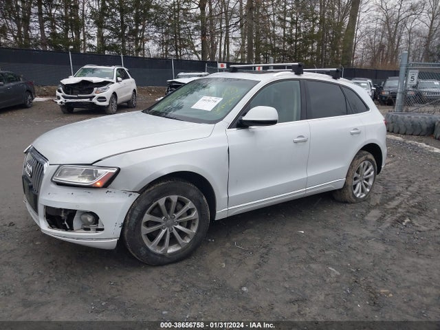 Audi Q5 2.0t Premium 2015 WA1LFAFPXFA115580 Image 2