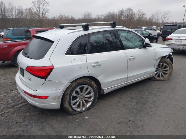 Audi Q5 2.0t Premium 2015 WA1LFAFPXFA115580 Image 4