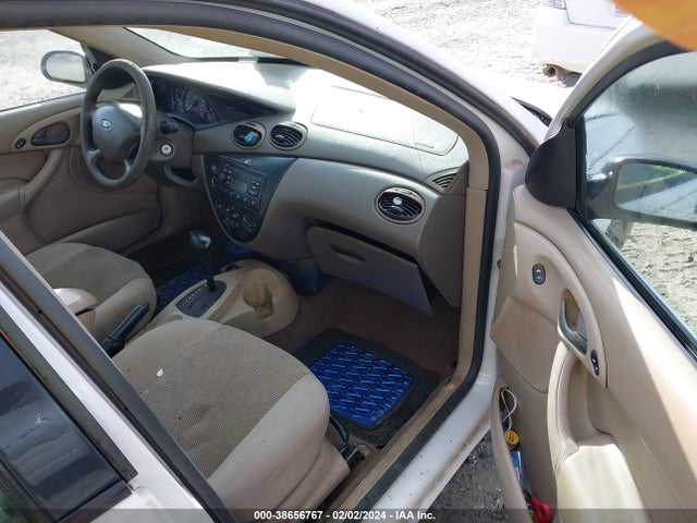 2004 FORD FOCUS SE VIN: 1FAFP34364W165197