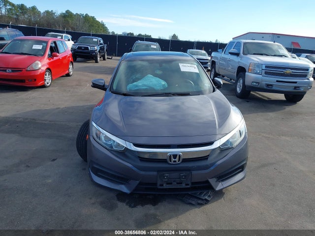 2018 HONDA CIVIC EX VIN: 2HGFC2F73JH598231