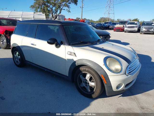 2010 MINI COOPER CLUBMAN WMWML3C54ATX39449 Photo 0