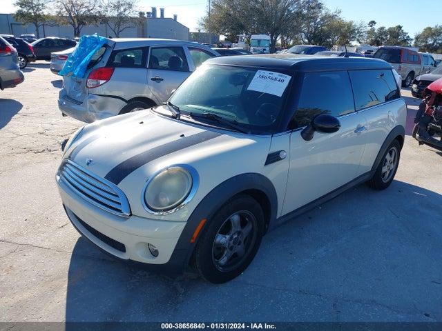 2010 MINI COOPER CLUBMAN WMWML3C54ATX39449 Photo 1