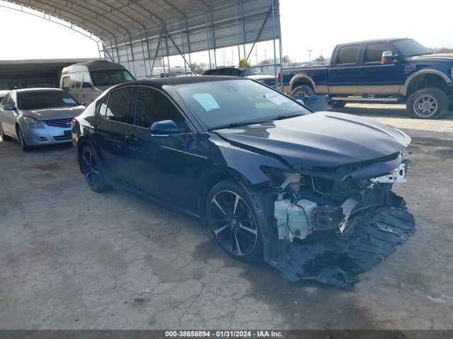 Toyota CAMRY XSE 2018 4T1B61HK4JU587604 главное изображение