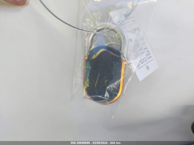 Rivian R1s Adventure 2023 7PDSGABA5PN023215 Image 11