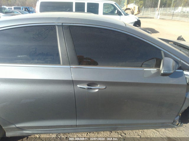 Hyundai SONATA SEL 2018 5NPE34AF8JH657236 Image 12