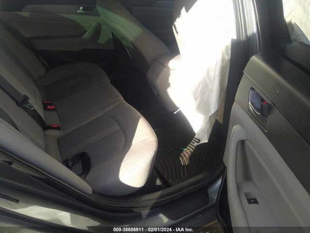 Hyundai SONATA SEL 2018 5NPE34AF8JH657236 Image 8