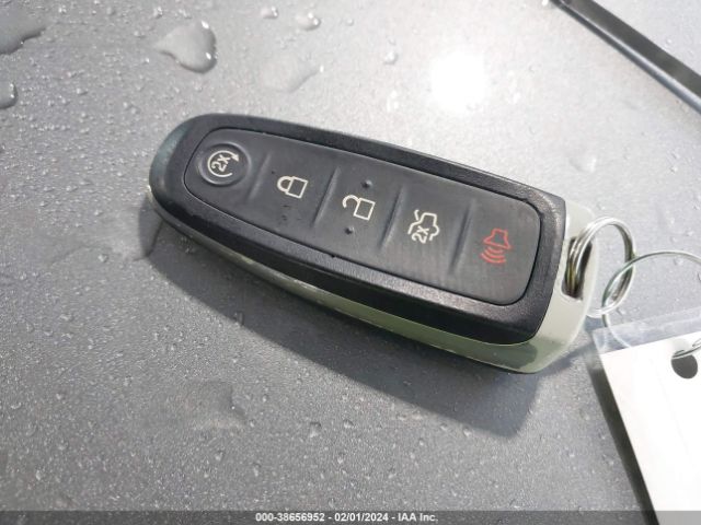 2017 FORD ESCAPE 1FMCU9JD2HUD92714 Photo 10