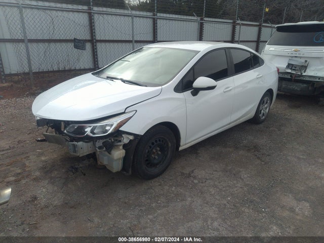 Chevrolet Cruze Ls Auto 2018 1G1BC5SM9J7240971 Image 2