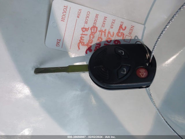 Ford ESCAPE SE 2018 1FMCU9GD7JUC43986 Image 11