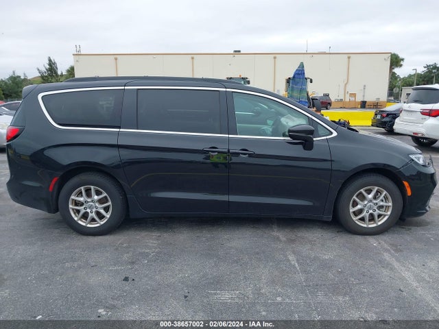 Chrysler Pacifica Touring L 2022 2C4RC1BG0NR106640 Image 13
