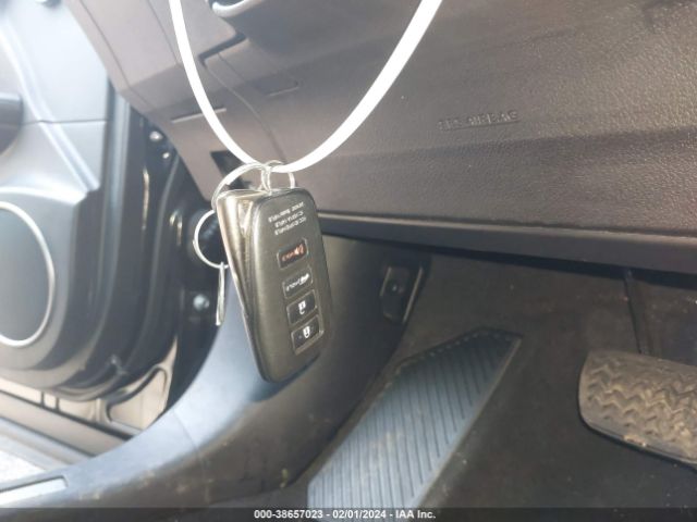 2T2HZMAA8NC246522 Lexus RX 350