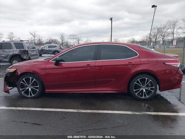 Toyota CAMRY SE 2018 4T1B11HK0JU600282 Image 13