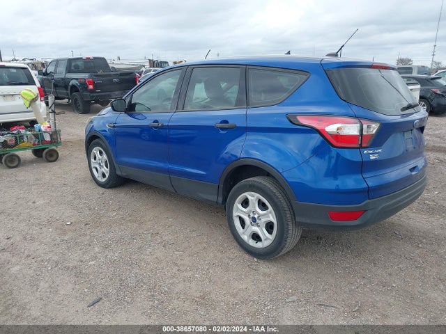 Ford ESCAPE S 2018 1FMCU0F79JUB54461 Image 3