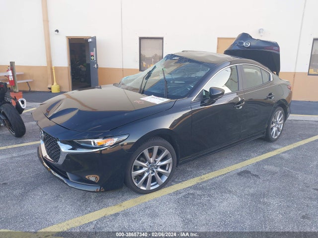 Mazda Mazda3 Select 2021 JM1BPABL3M1337926 Image 2