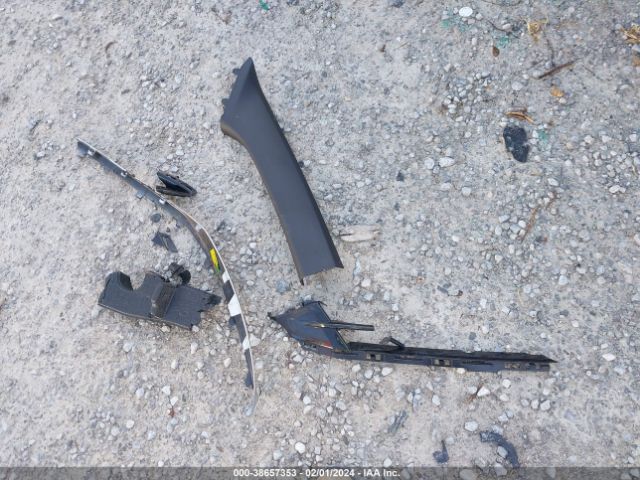 3GNAXMEV7NS154627 Chevrolet Equinox Fwd Rs