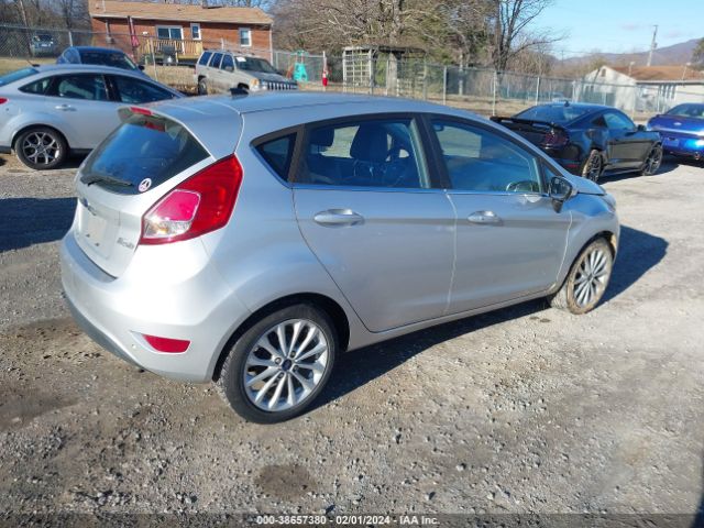 3FADP4FJ8JM133274 Ford Fiesta Titanium