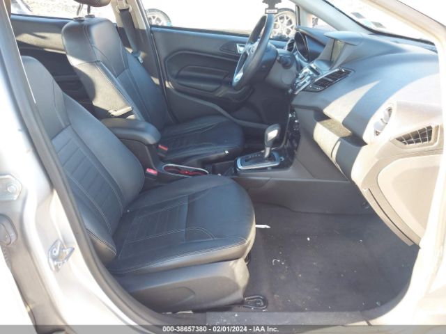3FADP4FJ8JM133274 Ford Fiesta Titanium