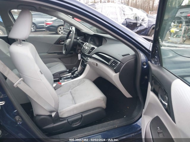 Honda ACCORD LX 2017 1HGCR2F30HA246358 Image 5