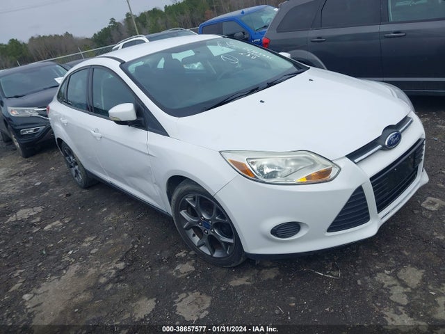2014 FORD FOCUS SE VIN: 1FADP3F29EL178556