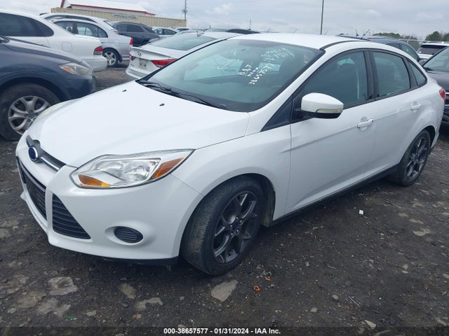 2014 FORD FOCUS SE VIN: 1FADP3F29EL178556