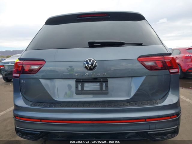 3VVCB7AXXPM025086 Volkswagen Tiguan 2.0t Se R-line Black