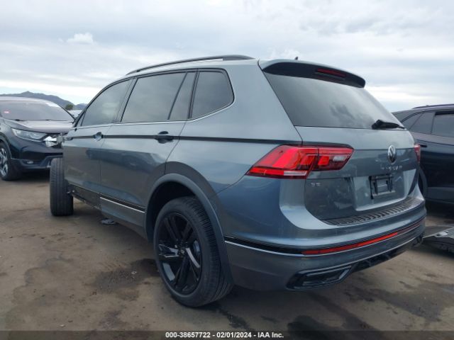 3VVCB7AXXPM025086 Volkswagen Tiguan 2.0t Se R-line Black