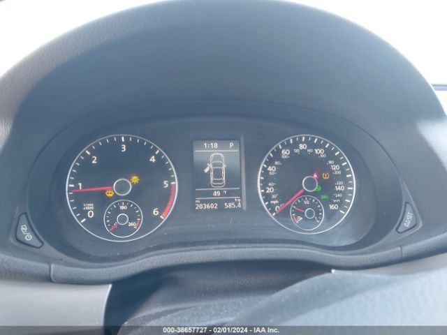 1VWBV7A31FC064225 Volkswagen Passat 2.0l Tdi Se