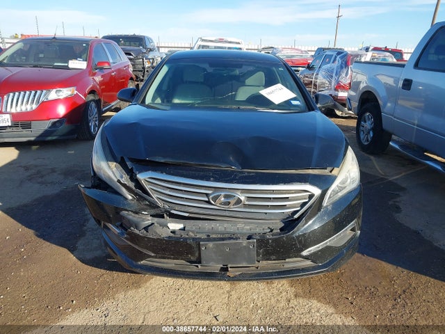 2015 HYUNDAI SONATA SE VIN: 5NPE24AF9FH176471