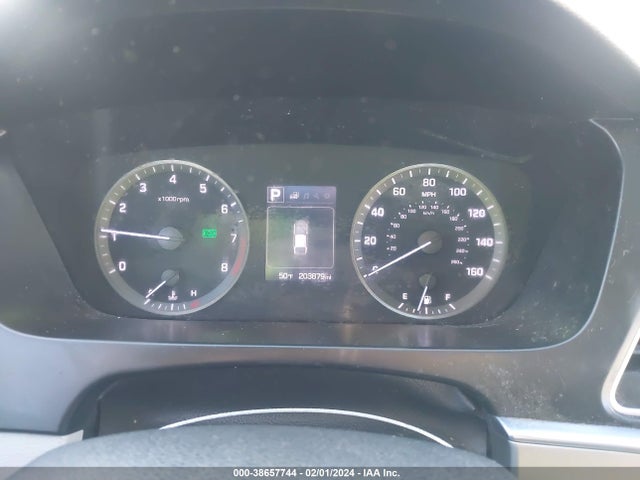 2015 HYUNDAI SONATA SE VIN: 5NPE24AF9FH176471
