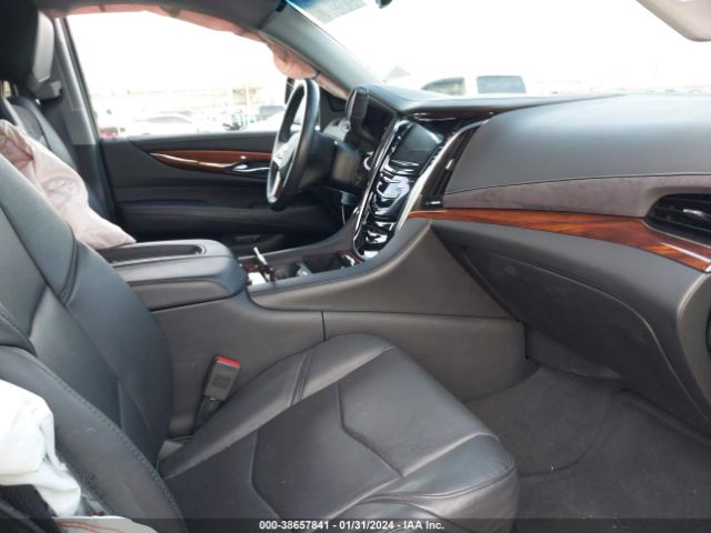 1GYS4CKJ5GR445757 Cadillac Escalade Premium Collection