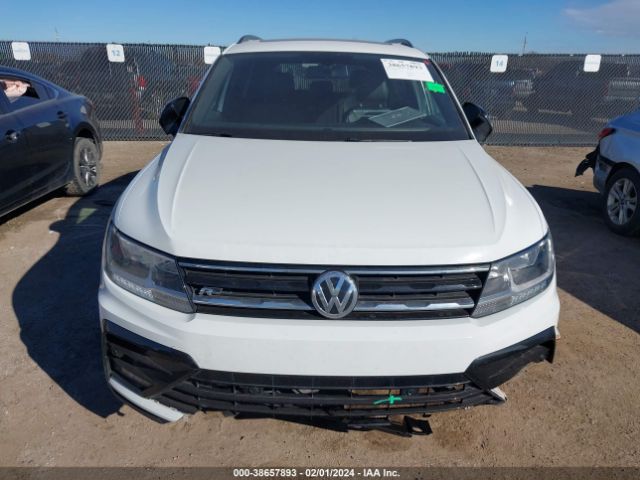 3VV2B7AX7MM156550 Volkswagen Tiguan 2.0t Se/2.0t Se R-line Black/2.0t Sel